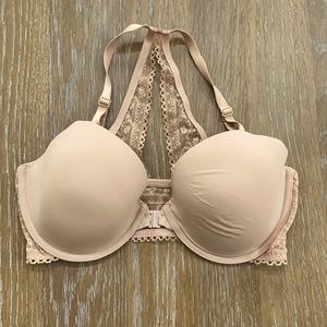 3 colors available. 1 for 28$. Barely used.